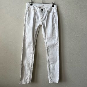 White BDG Urban Outfitter Jeans